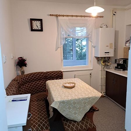 Deny Apartman Sfantu Gheorghe  Luaran gambar